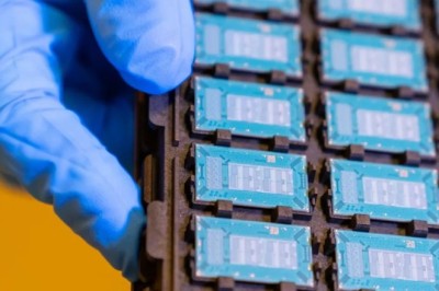 Samsung, yarı iletken cam tabanı pazarına girmek için zamanlamasını hızlandırıyor
