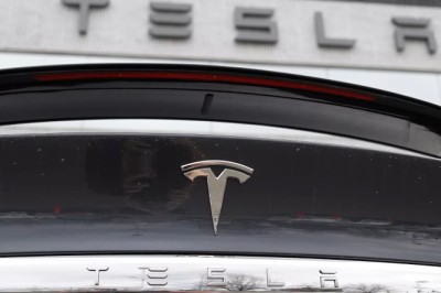 Tesla Araçlarında Yeni Geri Çağırma: Emniyet Kemeri Sorunları ve Detaylar